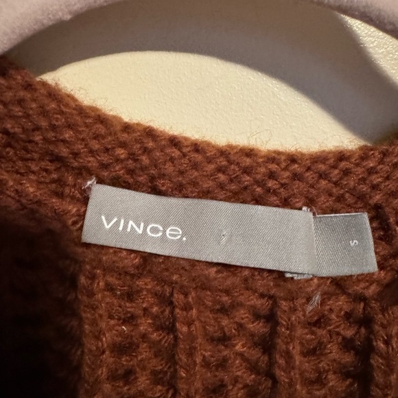 Vince Crocheted sweater size Small - Picture 3 of 6